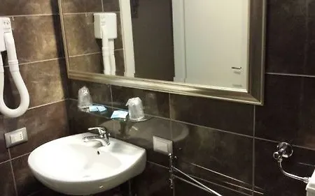 Hotel Orly 3*