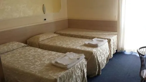 Orly 3* تْشيزيناتيكو