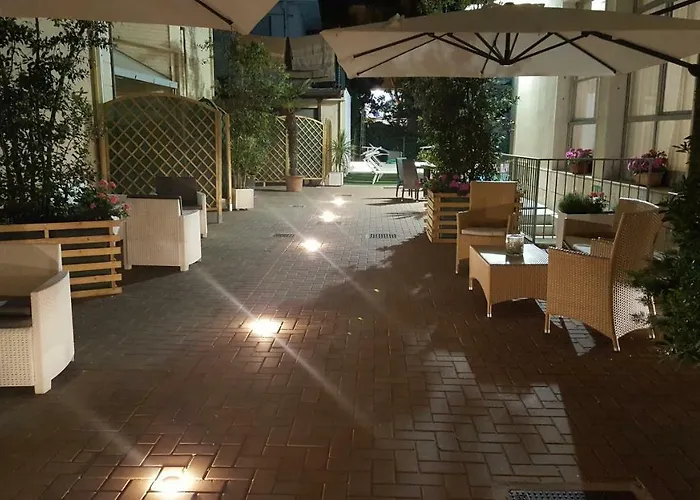 Orly Ξενοδοχείο